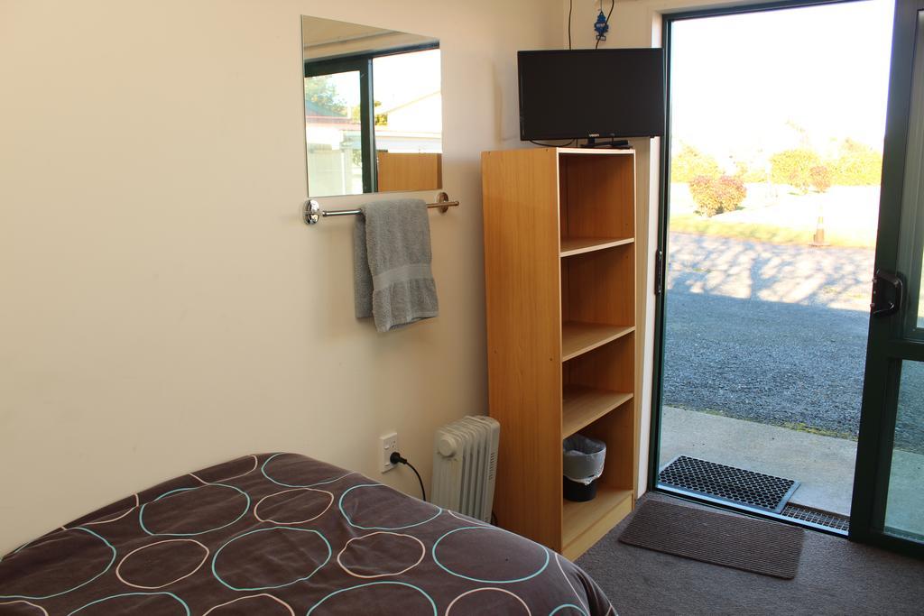 Central City Camping Park Hotel Invercargill Room photo